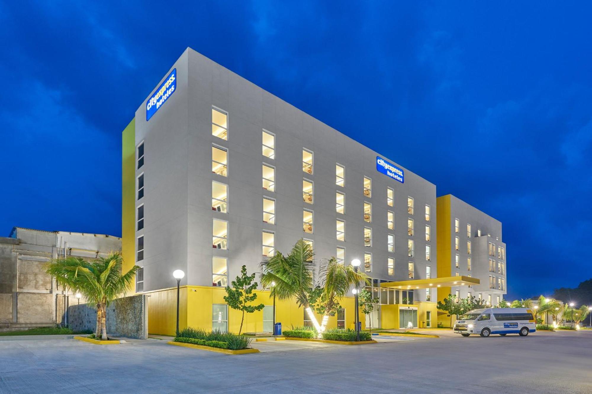 City Express By Marriott Tapachula Bagian luar foto